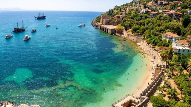 Antalya, Balıkesir, Mersin, Muğla&hellip; 21 ilde bazı alanlar orman sınırları dışına &ccedil;ıkarıldı