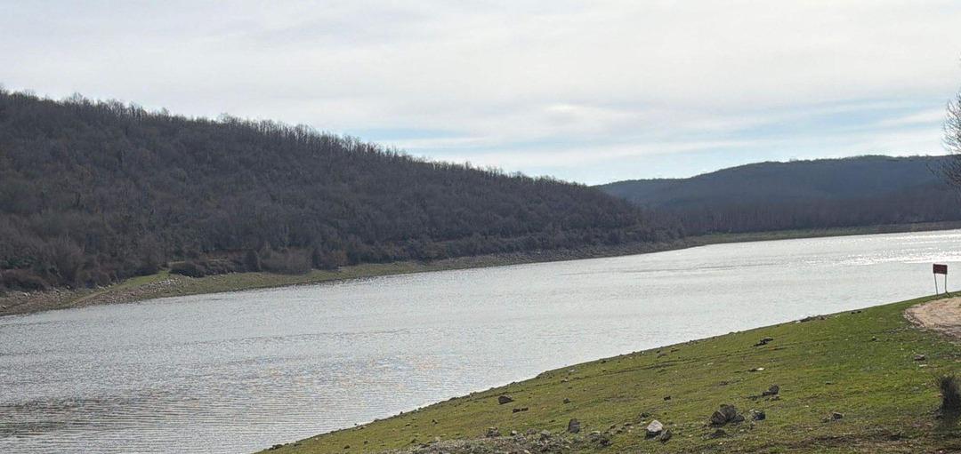 İstanbul susuzlukla boğuşabilir: 64 yılın en d&uuml;ş&uuml;ğ&uuml;! Barajlar alarm veriyor 2