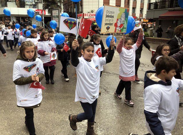 Zonguldak’ta otizm farkındalığı için yürüyüş