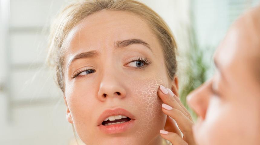 T&uuml;m yılı etkileyecek hataları a&ccedil;ıkladı: Ramazan'da cilt bakımı nasıl yapılır? 