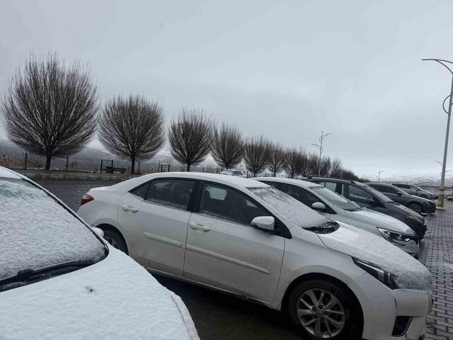 Iğdır&rsquo;da y&uuml;ksek kesimler karla yeniden beyaza b&uuml;r&uuml;nd&uuml; 1