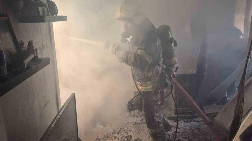 Fethiye&rsquo;de ev yangını