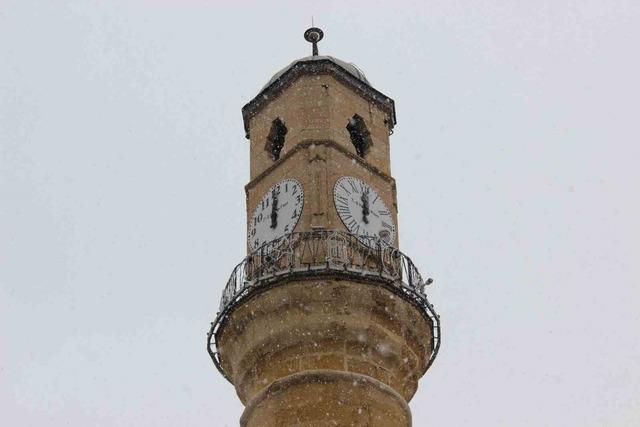 &Ccedil;orum&rsquo;da kar yağışı etkili oluyor 10