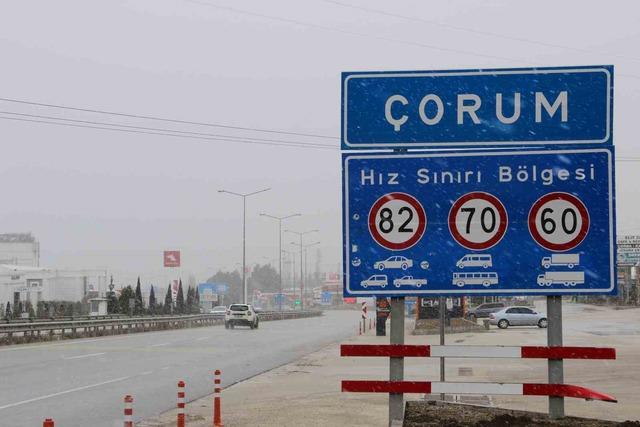 &Ccedil;orum&rsquo;da kar yağışı etkili oluyor 8