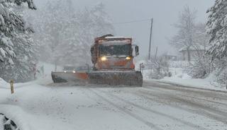 Ahmetusta ge&ccedil;idi&rsquo;nde kar mesaisi: Ekipler seferber oldu