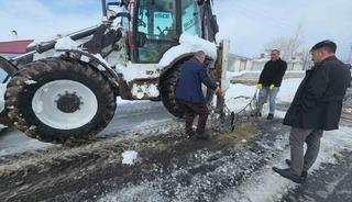 Tuzluca&rsquo;da kar 32 k&ouml;y yolunu kapattı, 22 k&ouml;y yolu ulaşıma a&ccedil;ıldı