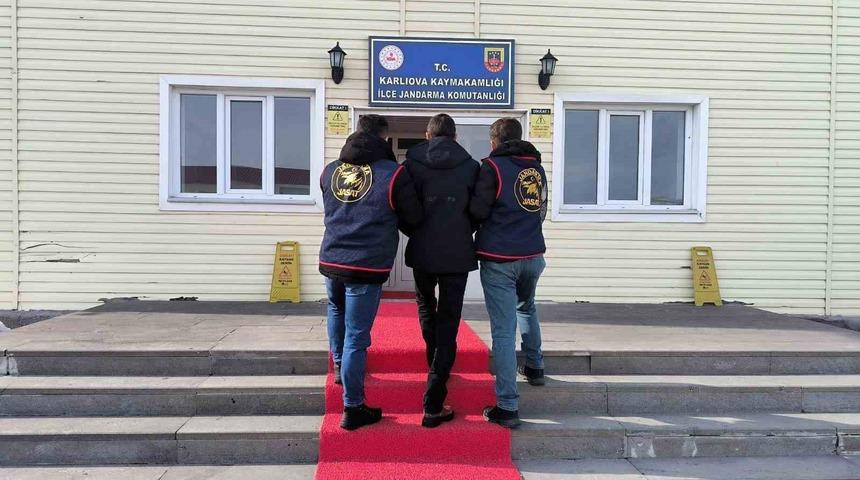 Bing&ouml;l&rsquo;de aranan 10 şahıs yakalandı