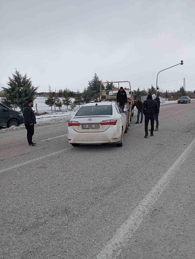 Malatya&rsquo;da trafik kazası: 2 yaralı 1