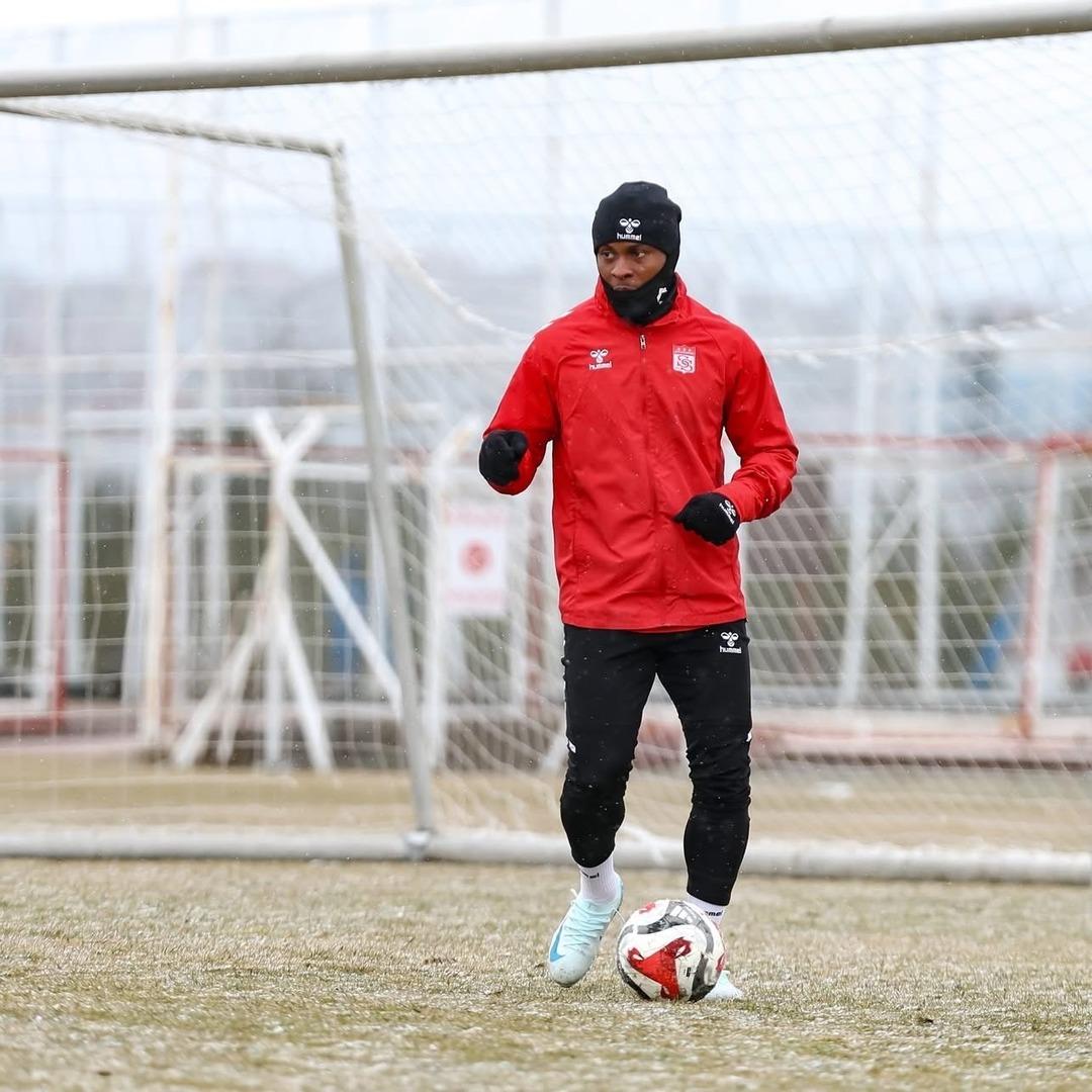 Sivasspor, Serikspor ma&ccedil;ı hazırlıklarına devam ediyor 2