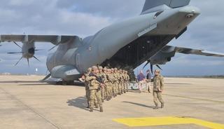 NATO tatbikatından d&ouml;nen Mehmet&ccedil;ik &Ccedil;orlu'da t&ouml;renle karşılandı