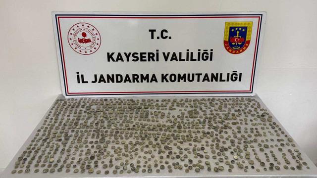 Kayseri'de 1291 adet sikke ele geçirildi
