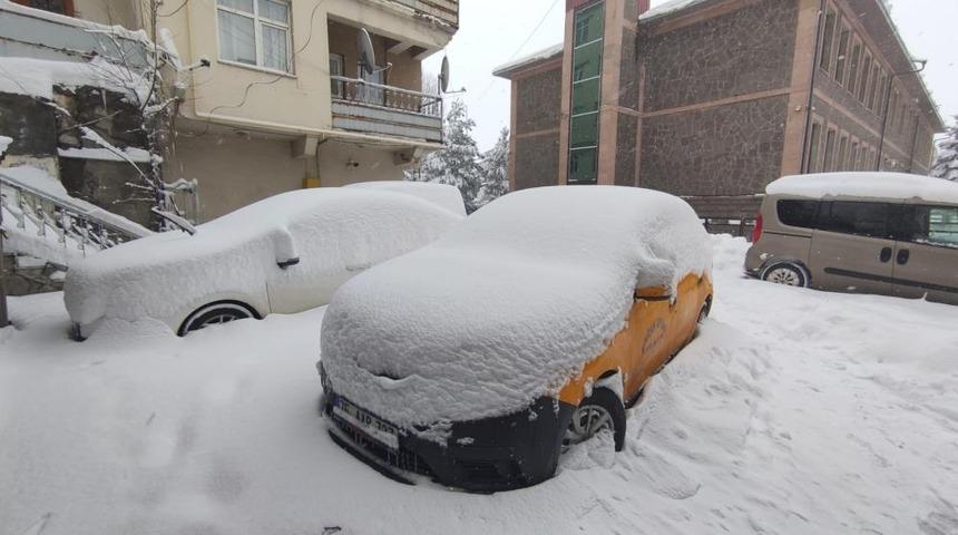 Ardahan'da hafta sonu eğitimlerine kar engeli