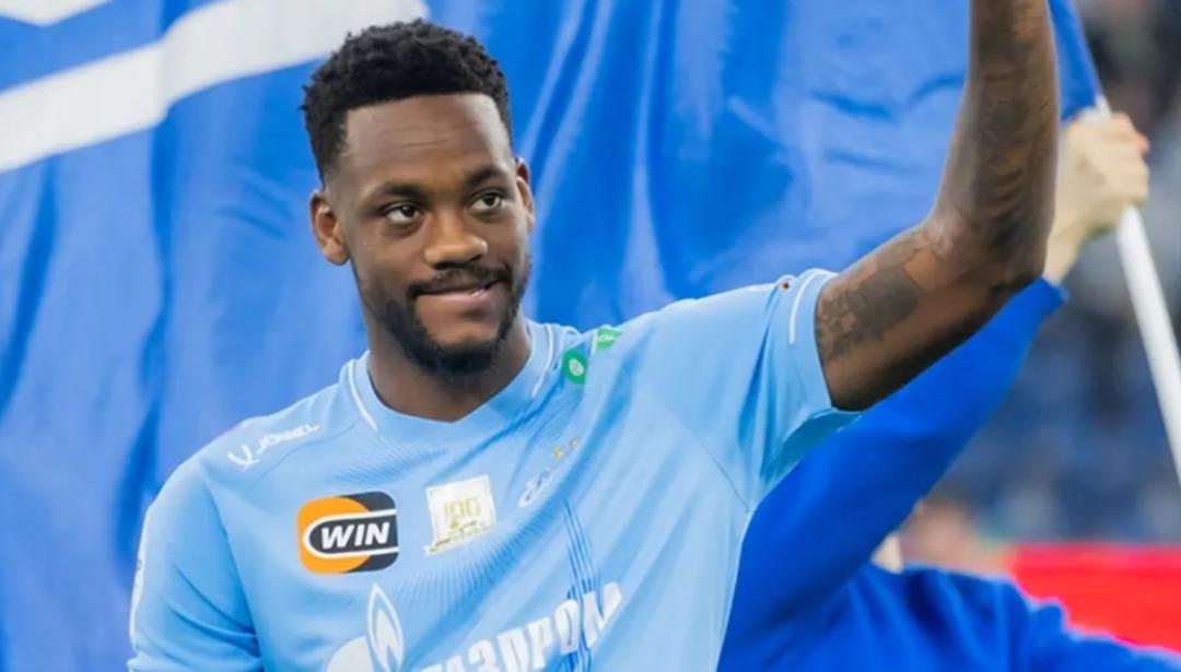 Fenerbah&ccedil;e den g&ouml;nderilmişti! Jhon Duran ilk ma&ccedil;ından yaptıklarıyla &uuml;lke g&uuml;ndeminde 3