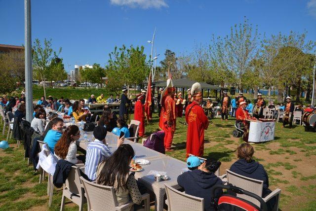 Aliağa’da Otizm Farkındalık Günü etkinlikleri