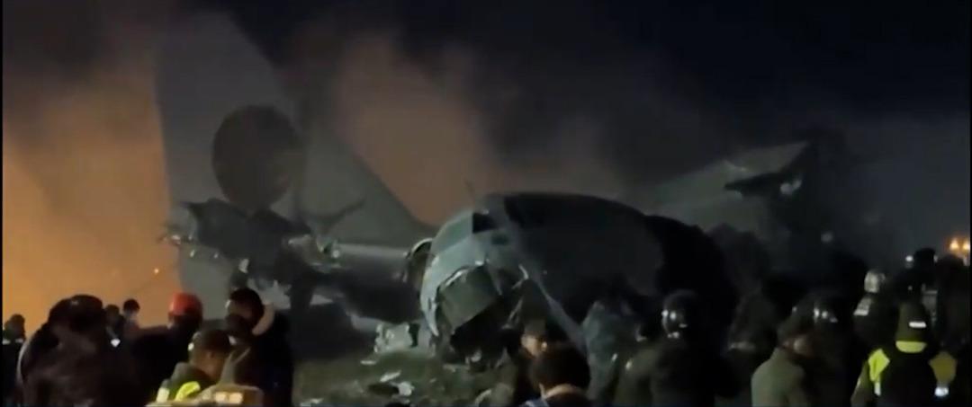 Bolivya da para taşıyan askeri u&ccedil;ak d&uuml;şt&uuml;! 15 kişi hayatını kaybetti 1