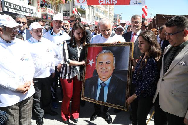 Van, 11 bin resimle 'Dünya Çocuk Rekorları' kitabına girdi