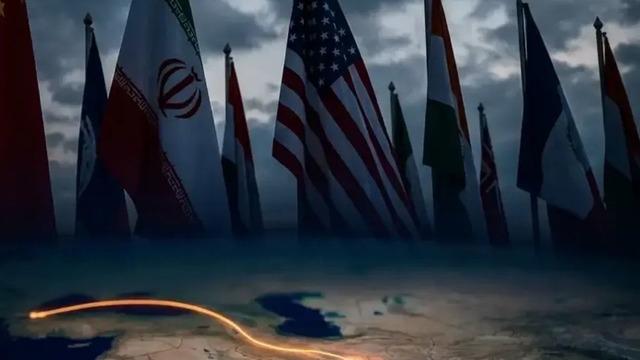 İran: ABD ve İsrail'e yardım edenleri hedef alırız! 