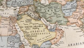 B&ouml;lgedeki savaş T&uuml;rkiye'yi nasıl etkileyecek? Canlı yayında anlattı: 'G&ouml;&ccedil; riski...'