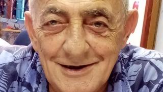 Emekli öğretmen evinde ölü bulundu