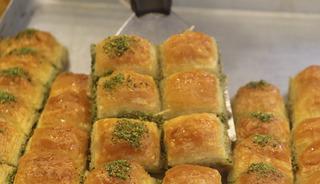 Ustasından sahte ile ger&ccedil;ek baklavayı ayırt etmenin yolu!