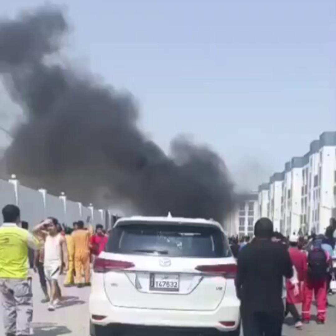 Doha da peş peşe patlama! İran, Katar daki &uuml;ss&uuml; vurdu... Anbean kameraya yansıdı 1