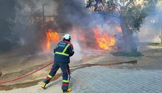 Nazilli&rsquo;de feci yangın: İki otomobil saniyeler i&ccedil;erisinde k&uuml;l oldu