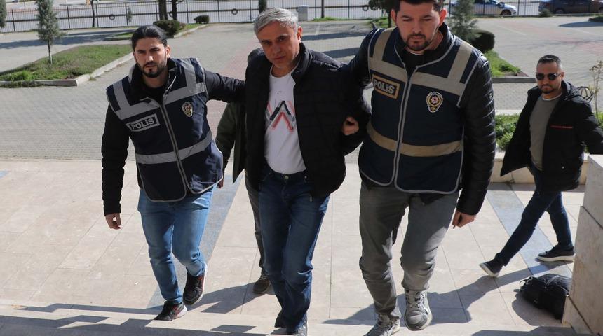 Sigara i&ccedil;tiği i&ccedil;in tartıştığı eşini 13 bı&ccedil;ak darbesiyle yaralayan ş&uuml;pheli tutuklandı