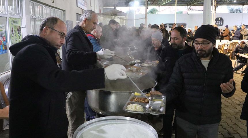 Bu mahallede iftar yemeklerini kadınların hazırlaması yasaklandı!