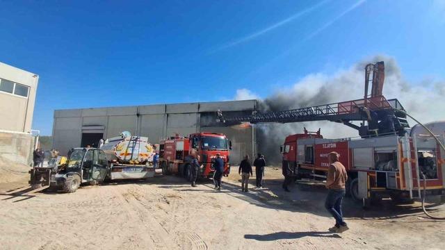 Didim sanayisindeki yangın korkuttu 2