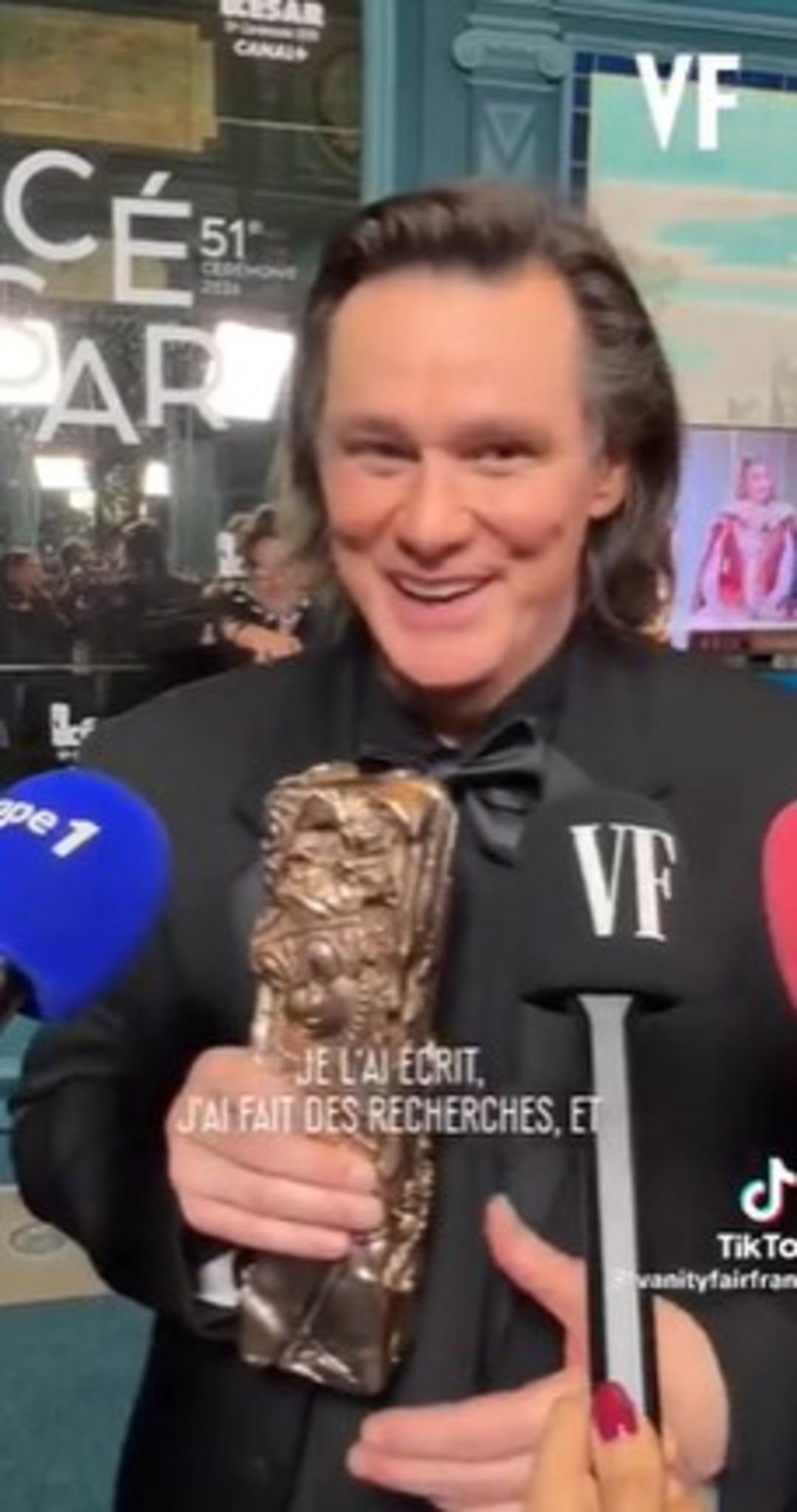 Hollywood yıldızı Jim Carrey nin son hali g&uuml;ndem oldu! G&ouml;renler tanıyamadı 3