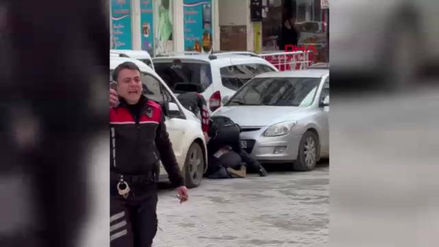 Siirt’te dünür ailelerin kavgası kamerada