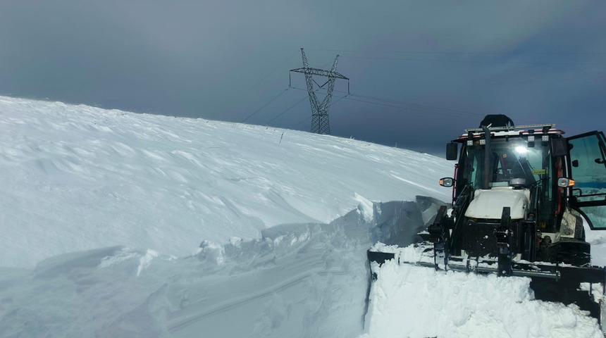 Elazığ'da kapalı k&ouml;y yolları ulaşıma a&ccedil;ıldı