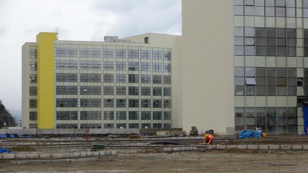 Bakan Uraloğlu: "Trabzon Şehir Hastanesi&rsquo;nde herhangi bir risk &ouml;ng&ouml;r&uuml;s&uuml; yok" 1