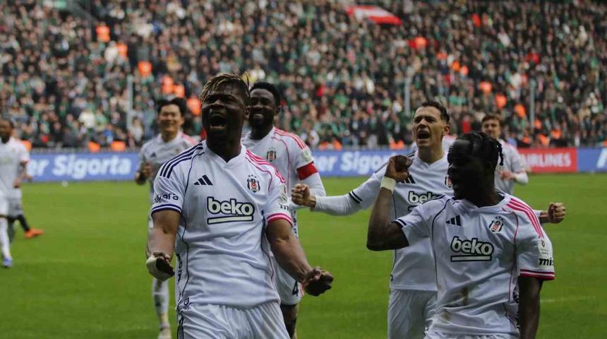 Beşiktaş, Galatasaray derbisine kayıpsız gidiyor