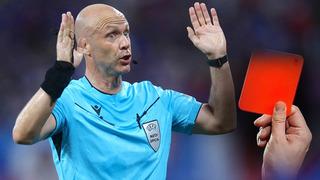 Futbolda deprem! Yeni kurallar açıklandı: 10 kişi bırakma cezası ve tarihi VAR kararı...