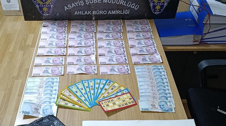 Kocaeli'de kumar oynayan 8 kişiye 92 bin 832 lira ceza