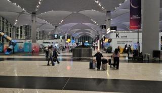 İsrail-İran gerginliği u&ccedil;uşları etkiledi: 227 u&ccedil;uş iptal edildi