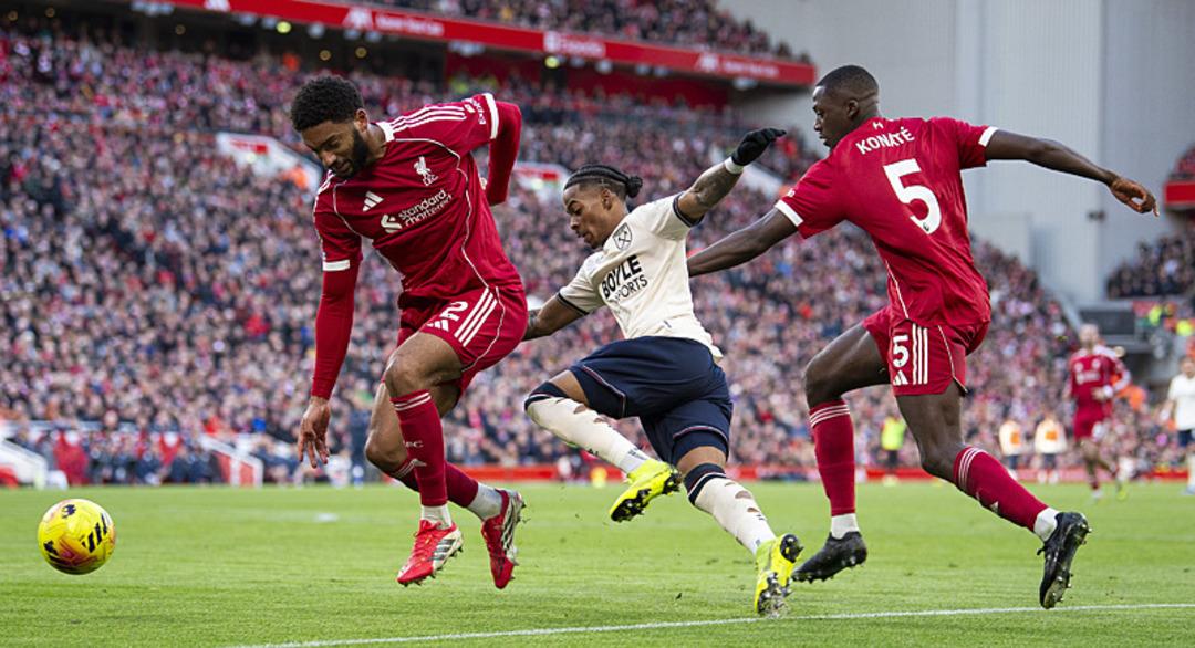 Galatasaray ın Şampiyonlar Ligi ndeki rakibi Liverpool un ma&ccedil;ında tam 7 gol atıldı! 2