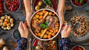 İftara ne pişirsem diyenlere: Ramazan&rsquo;ın 11. g&uuml;n&uuml; iftar men&uuml;s&uuml; hazır!