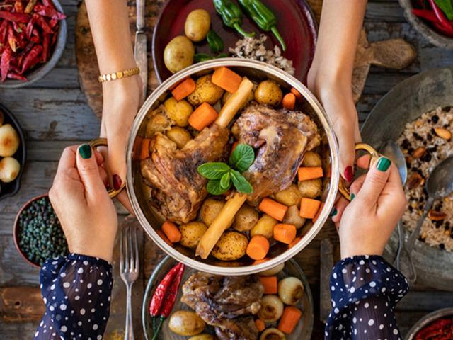 Ramazan&rsquo;ın 11. g&uuml;n&uuml; iftar men&uuml;s&uuml; hazır!