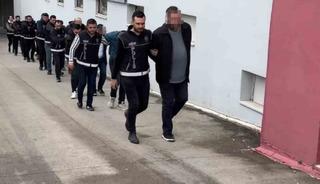 Cep telefonu bayii ve kuyumcu g&ouml;r&uuml;n&uuml;ml&uuml; tefecilik iddiası