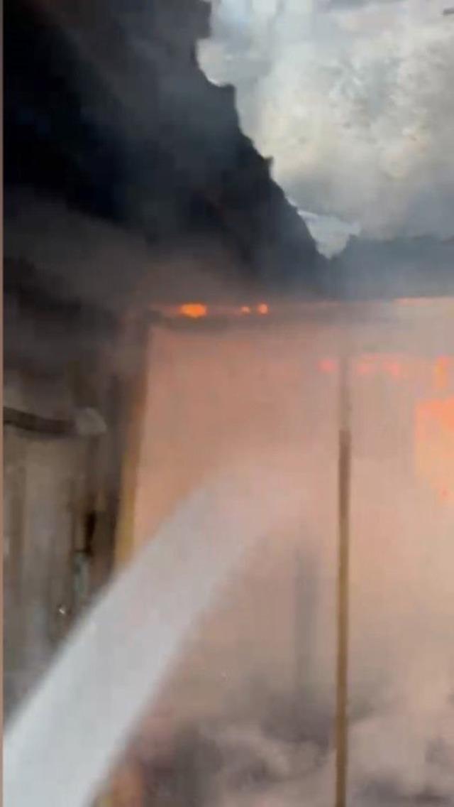 Osmaniye&rsquo;de &ccedil;iftlikte yangın 4