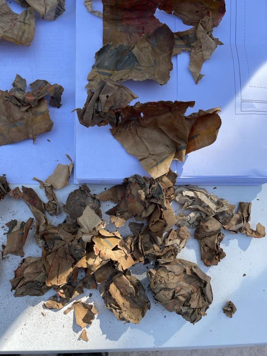 K&uuml;tahya&rsquo;da 300 par&ccedil;a sır: Duvar oyuğundan Mekke planı &ccedil;ıktı! 1