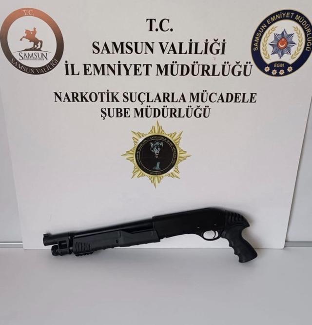 Samsun&rsquo;da 3 il&ccedil;ede uyuşturucu operasyonu 4