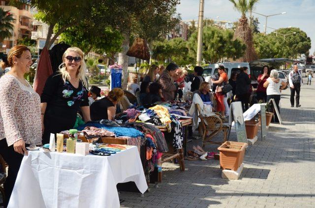 Anadolu Güneş Kadınları kermes düzenledi