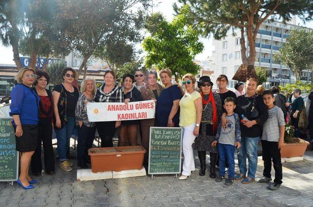 Anadolu Güneş Kadınları kermes düzenledi