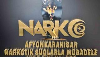 Yolcu otob&uuml;s&uuml;nde seyahat eden 2 şahıs uyuşturucu ile yakalandı