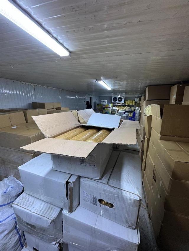 Rize&rsquo;de 9 ton gıda &uuml;r&uuml;n&uuml;ne el konuldu 3