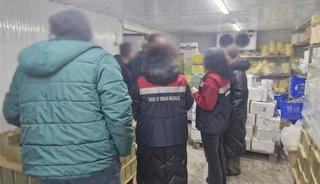 Rize&rsquo;de 9 ton gıda &uuml;r&uuml;n&uuml;ne el konuldu