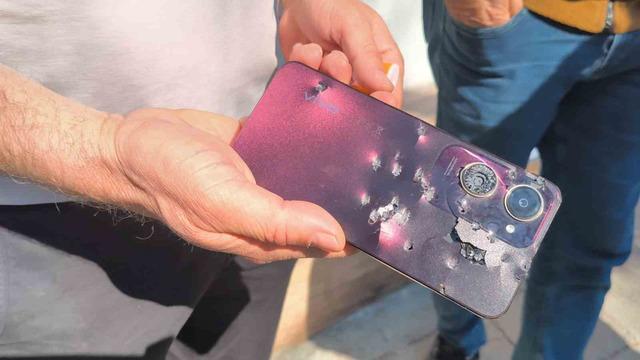 &rsquo;Neden video &ccedil;ekiyorsun&rsquo; tartışması kanlı bitti: 3 yaralı 9